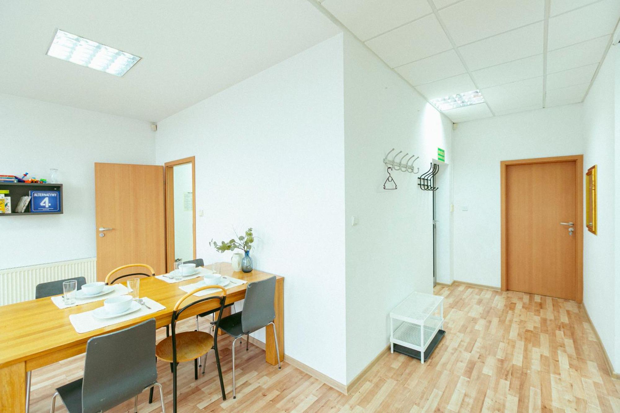 Hostel Metro Kabaty Warsaw Ngoại thất bức ảnh