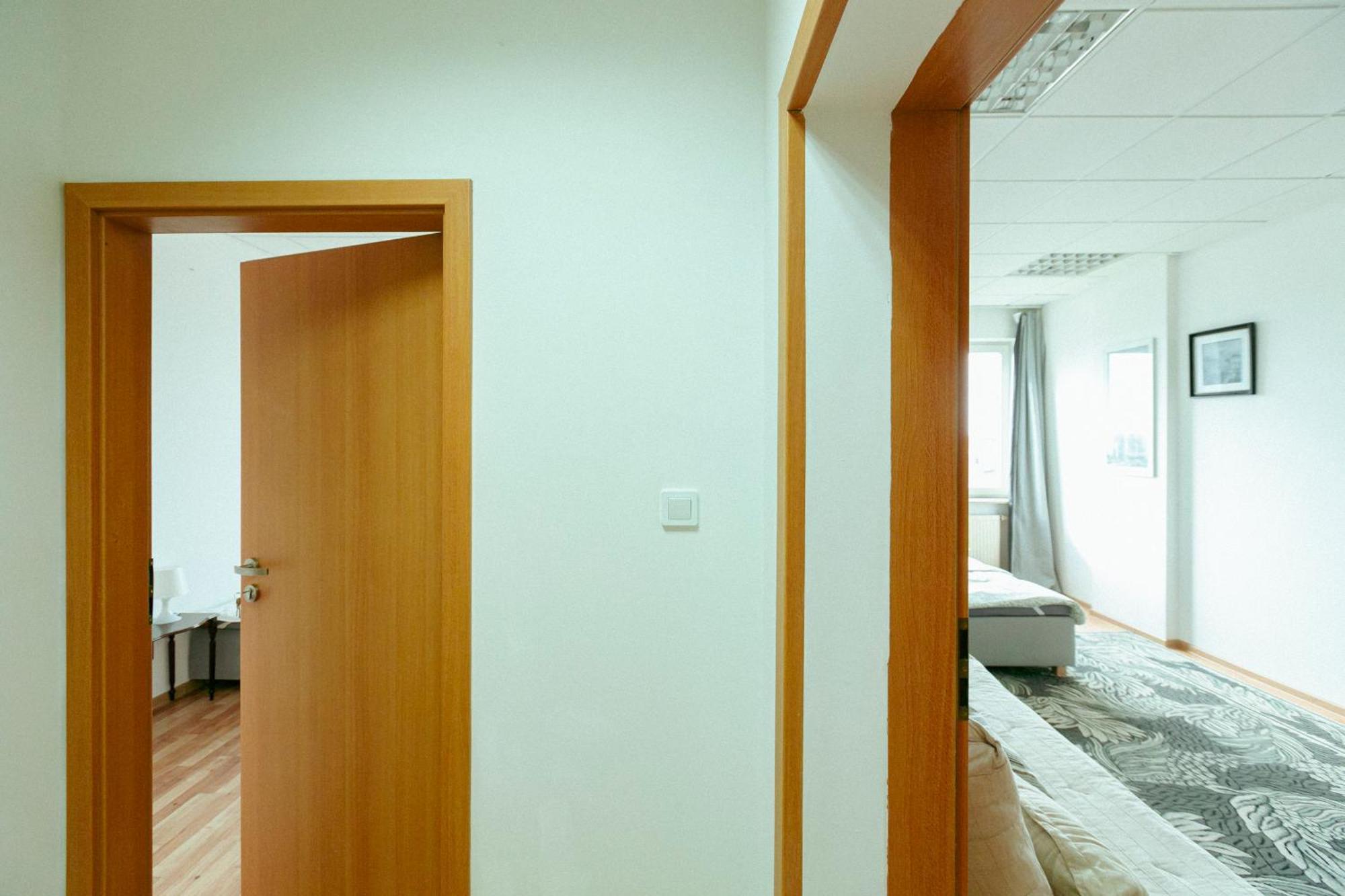 Hostel Metro Kabaty Warsaw Ngoại thất bức ảnh
