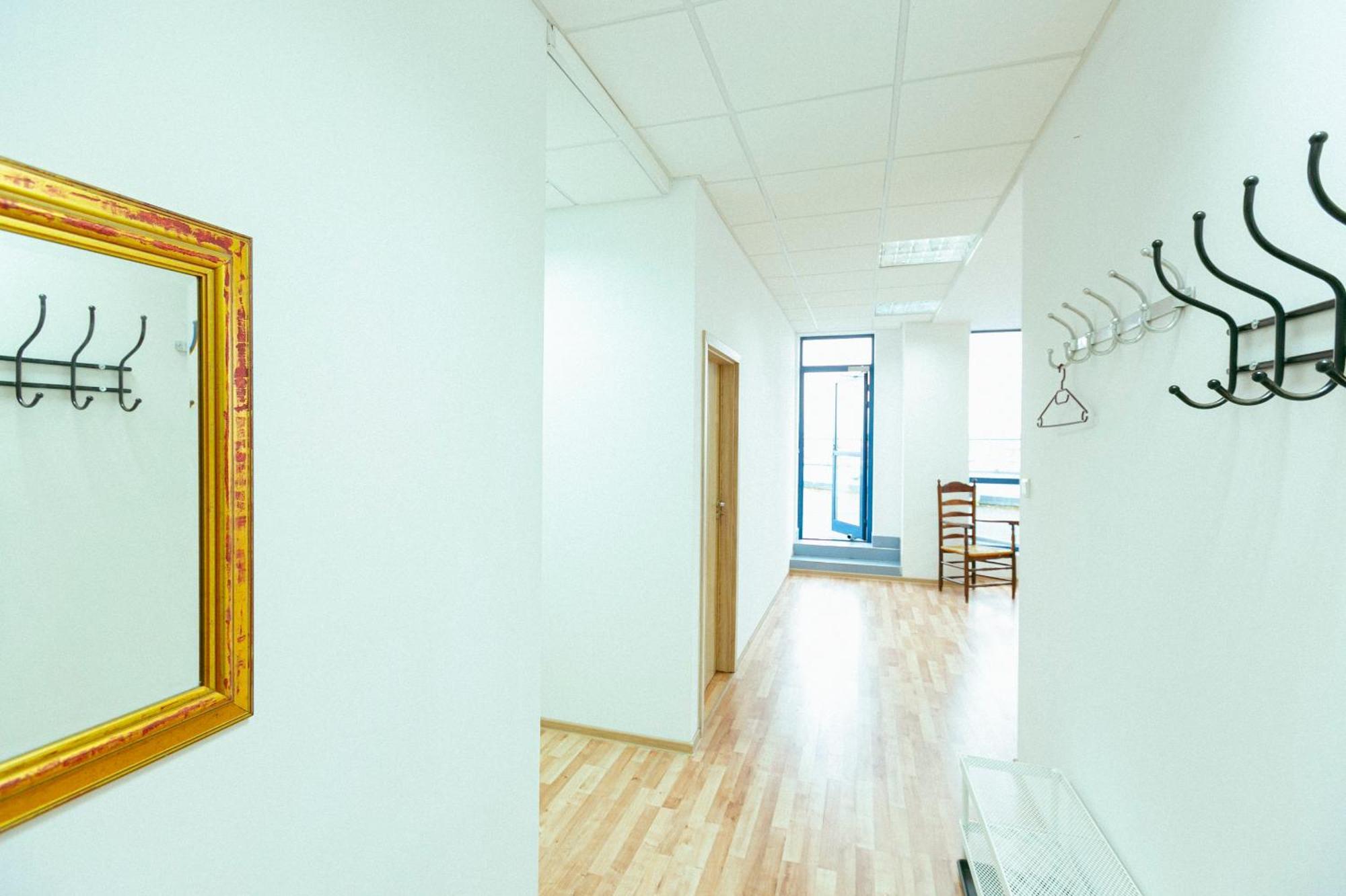 Hostel Metro Kabaty Warsaw Ngoại thất bức ảnh