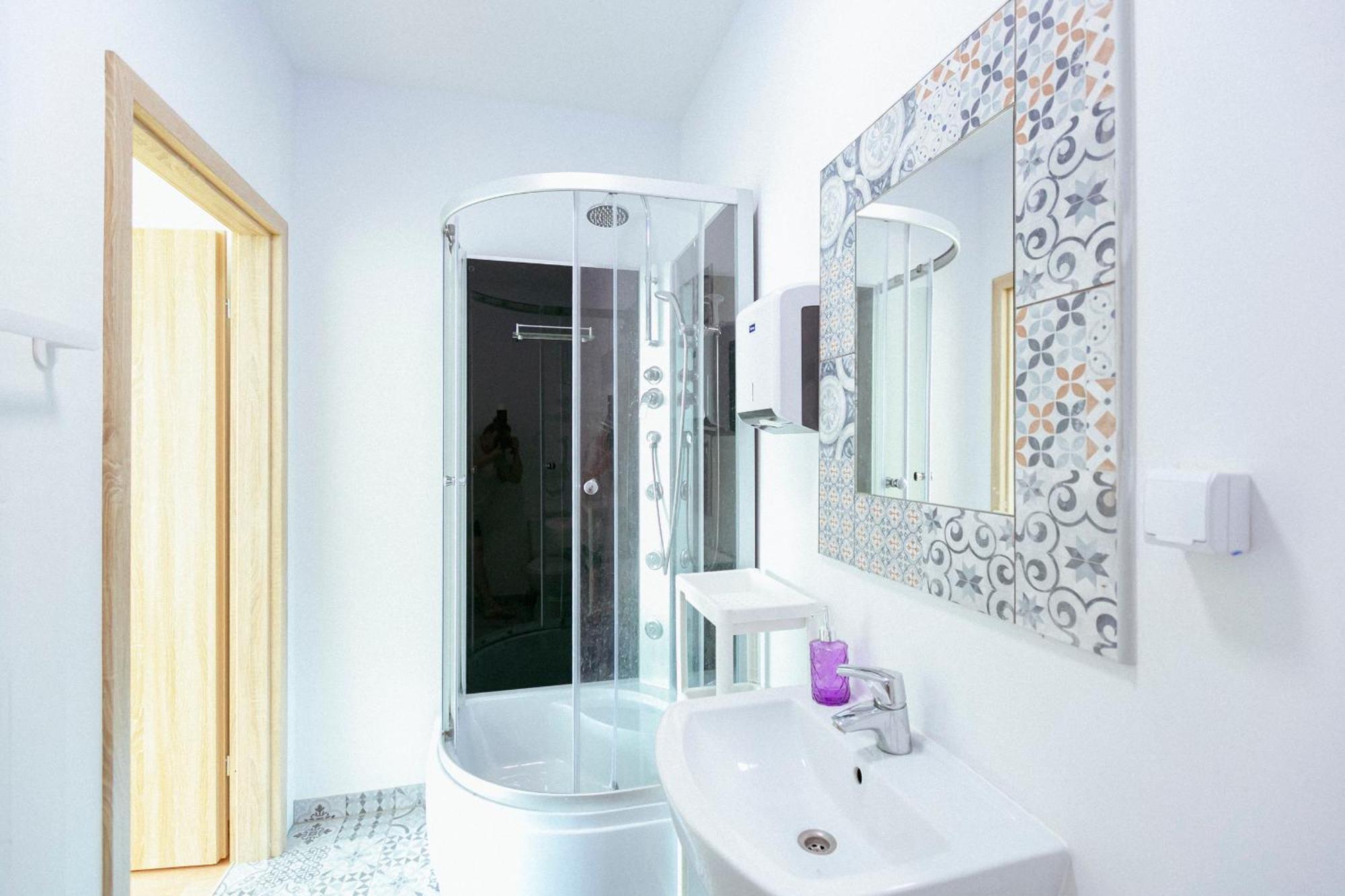 Hostel Metro Kabaty Warsaw Ngoại thất bức ảnh