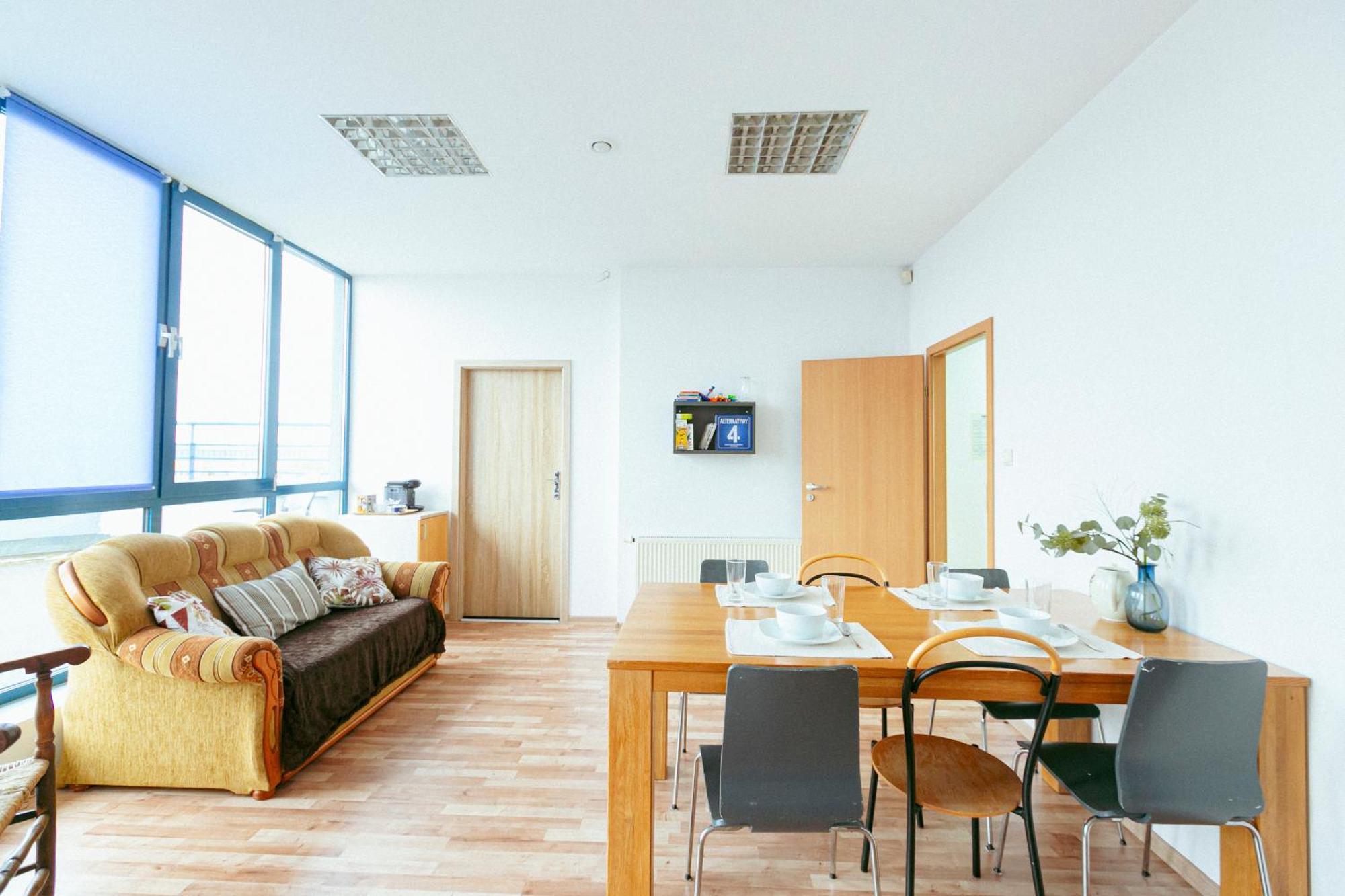 Hostel Metro Kabaty Warsaw Ngoại thất bức ảnh