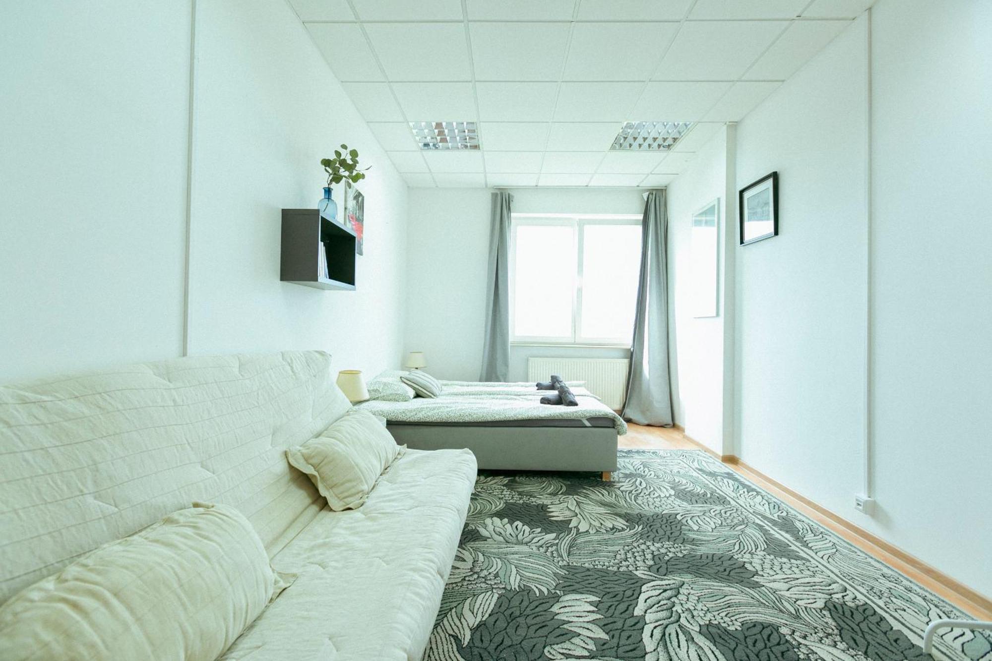 Hostel Metro Kabaty Warsaw Ngoại thất bức ảnh