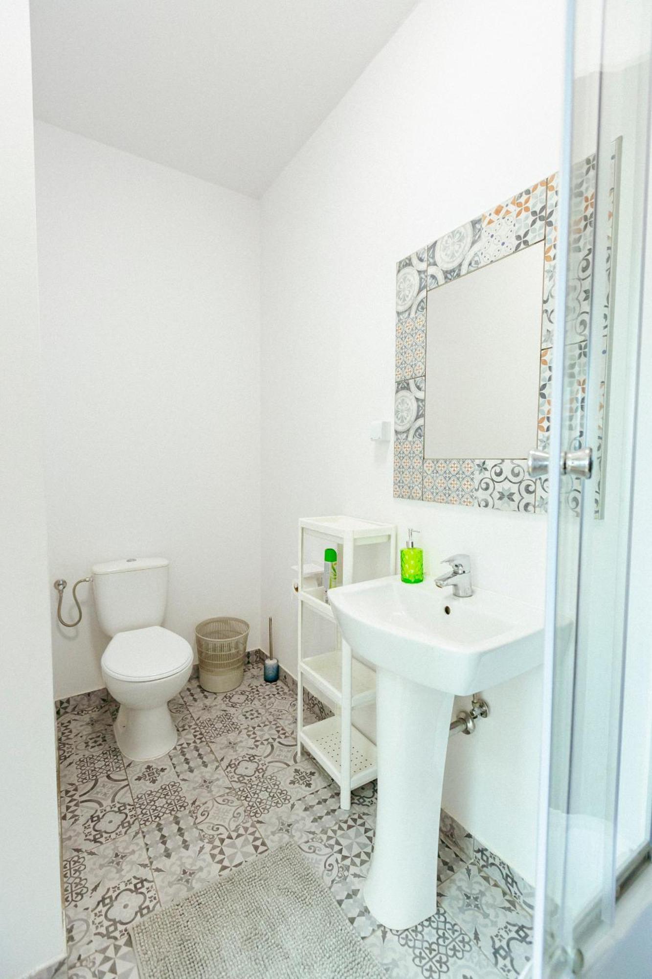 Hostel Metro Kabaty Warsaw Ngoại thất bức ảnh