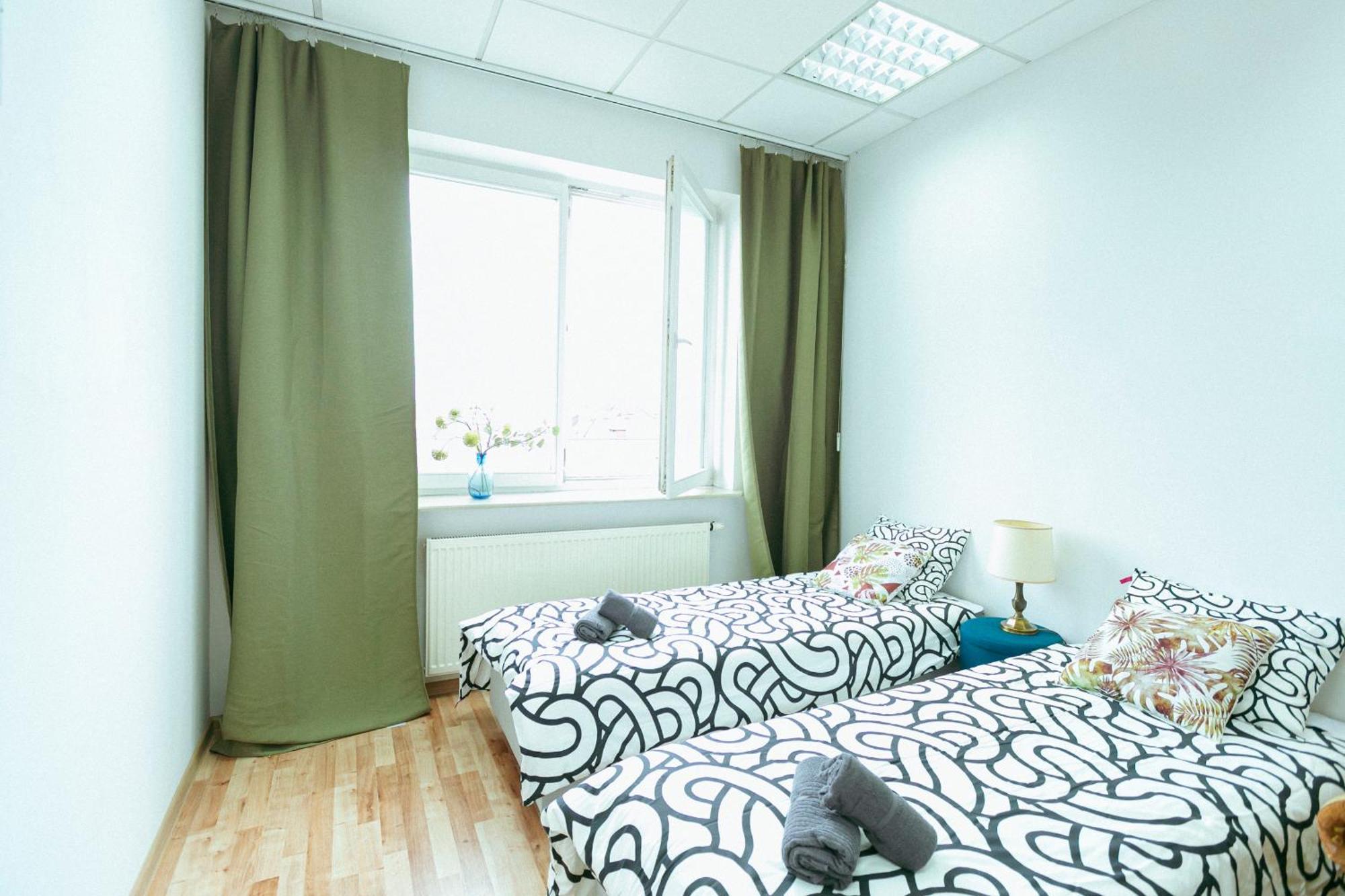 Hostel Metro Kabaty Warsaw Ngoại thất bức ảnh