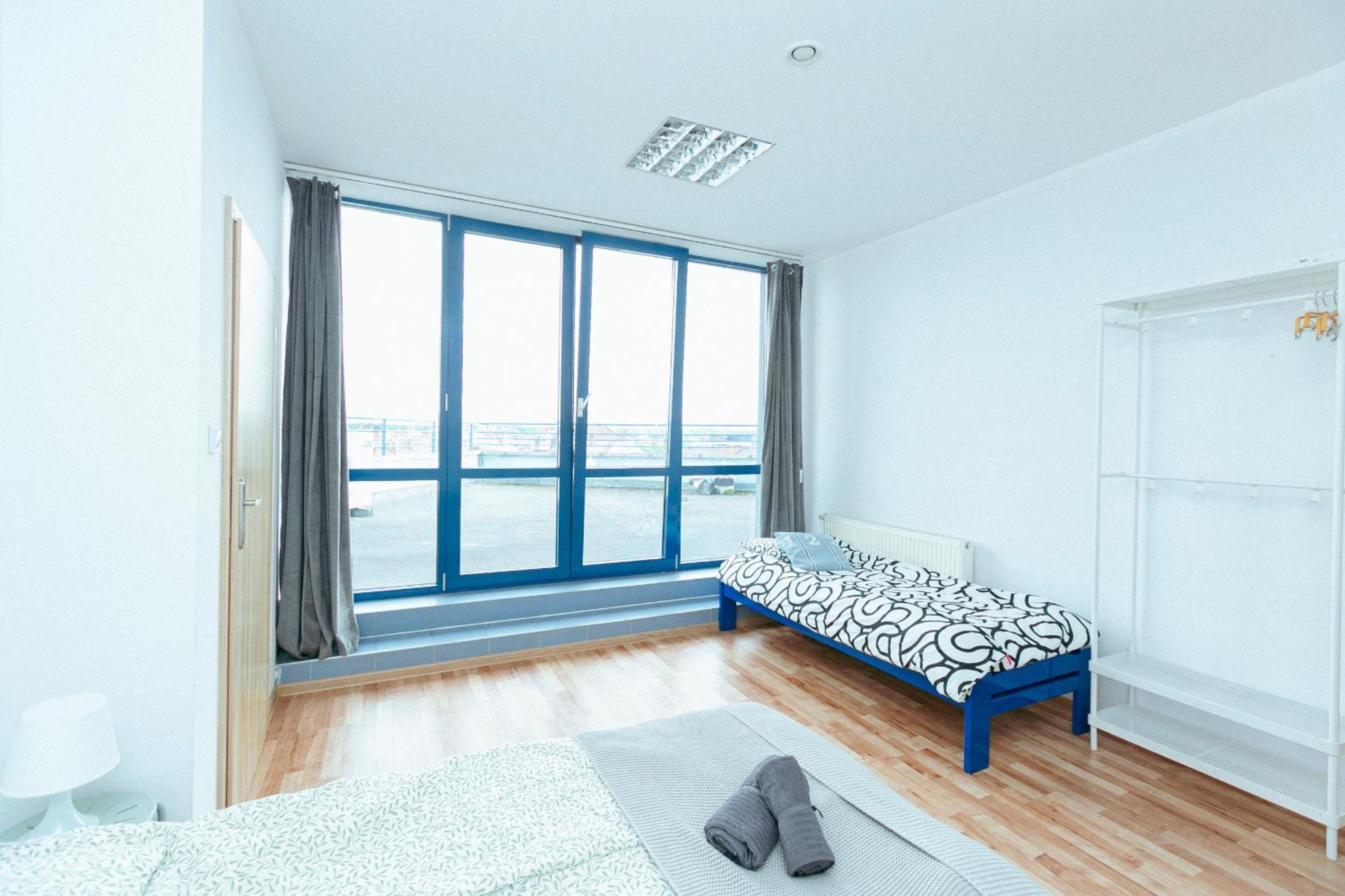 Hostel Metro Kabaty Warsaw Ngoại thất bức ảnh
