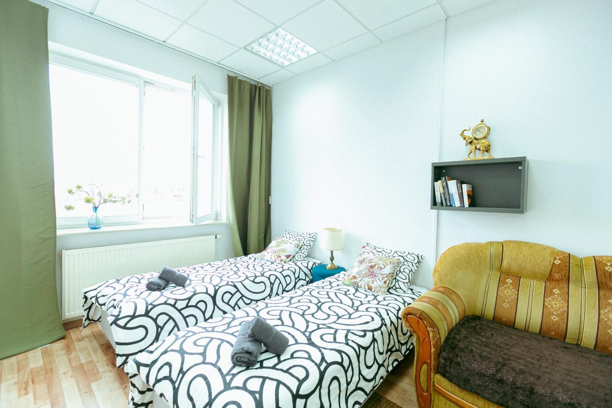 Hostel Metro Kabaty Warsaw Ngoại thất bức ảnh