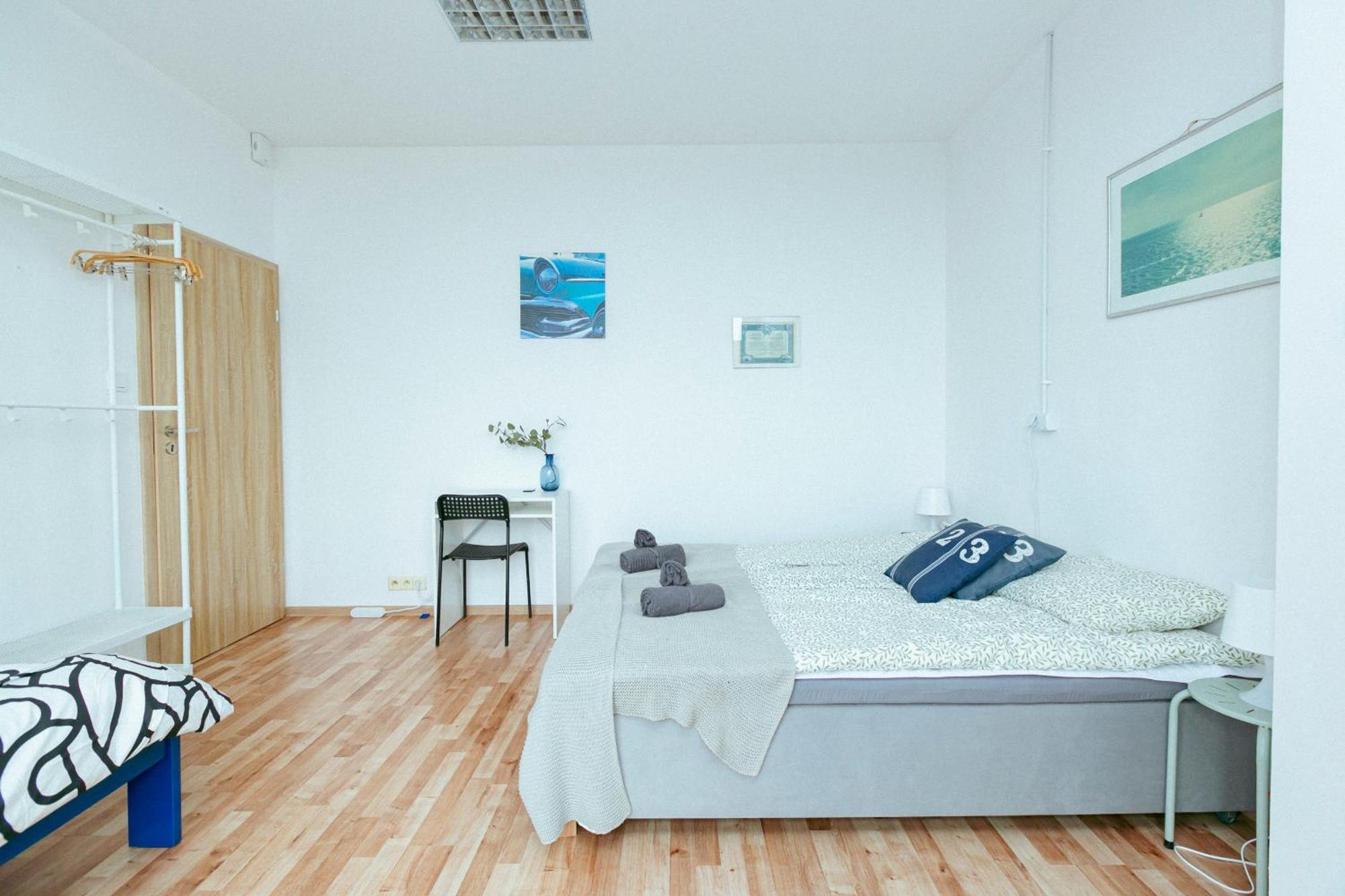 Hostel Metro Kabaty Warsaw Ngoại thất bức ảnh